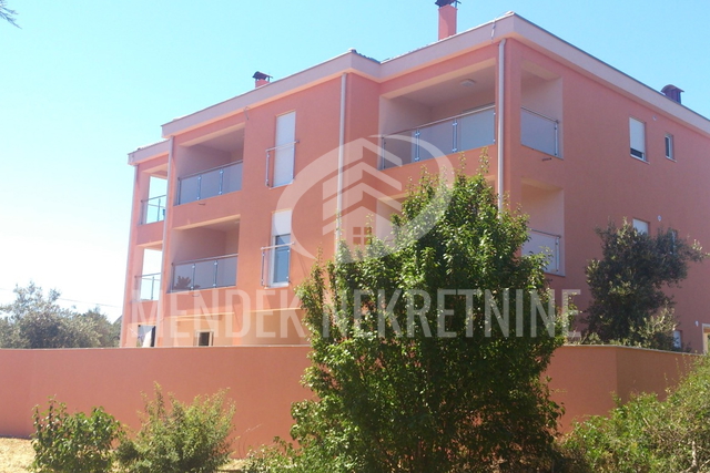 SUPER PRILIKA -  3 APARTMANA - NOVO !!!!!